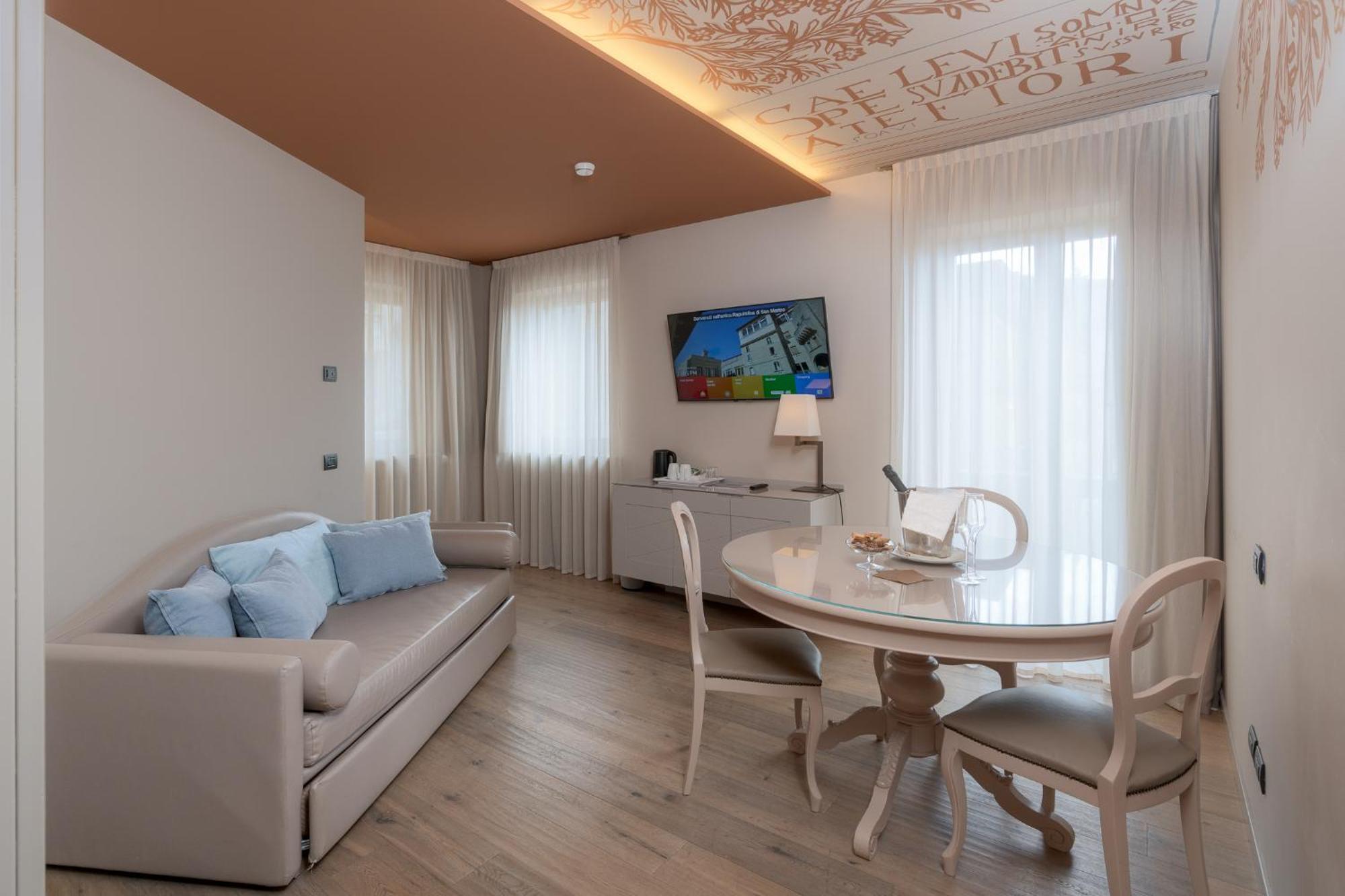 Titano Suites San Marino Zewnętrze zdjęcie